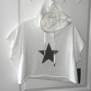 Tag on white half hoodie! Size M